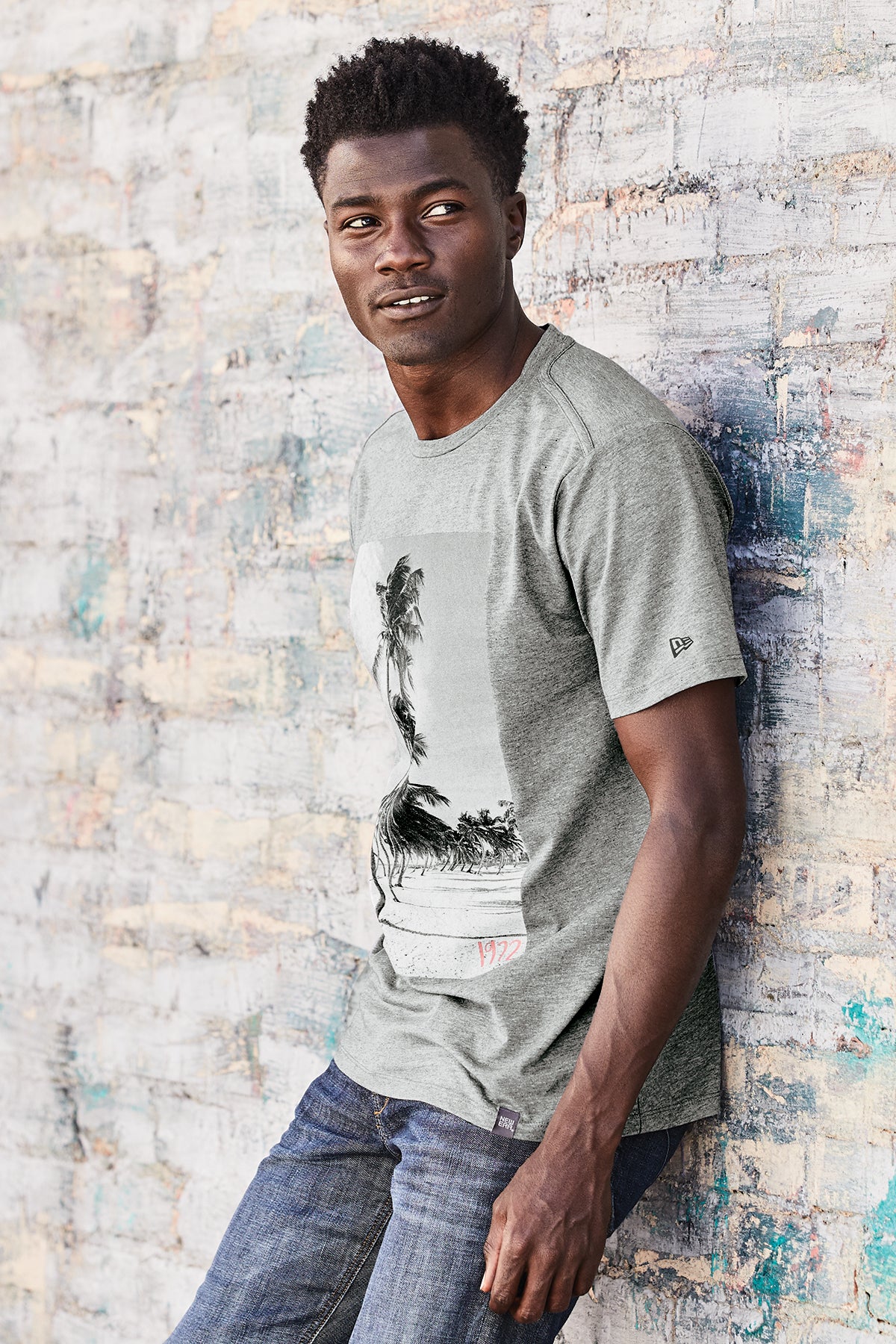 NEA100 New Era® Heritage Blend Crew Tee