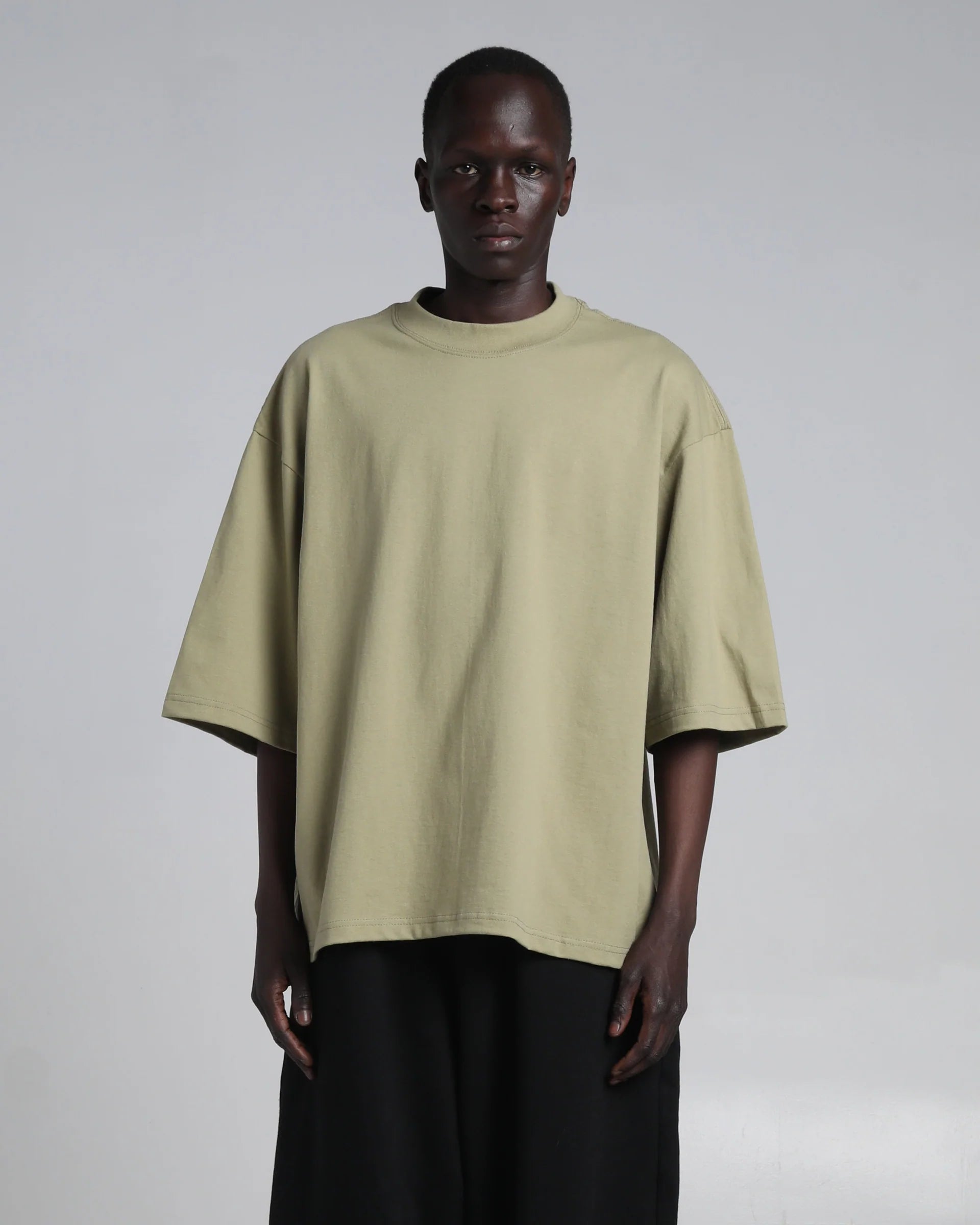 Shaka Wear Unisex Max Heavyweight Oversized T-Shirt - SHMHO